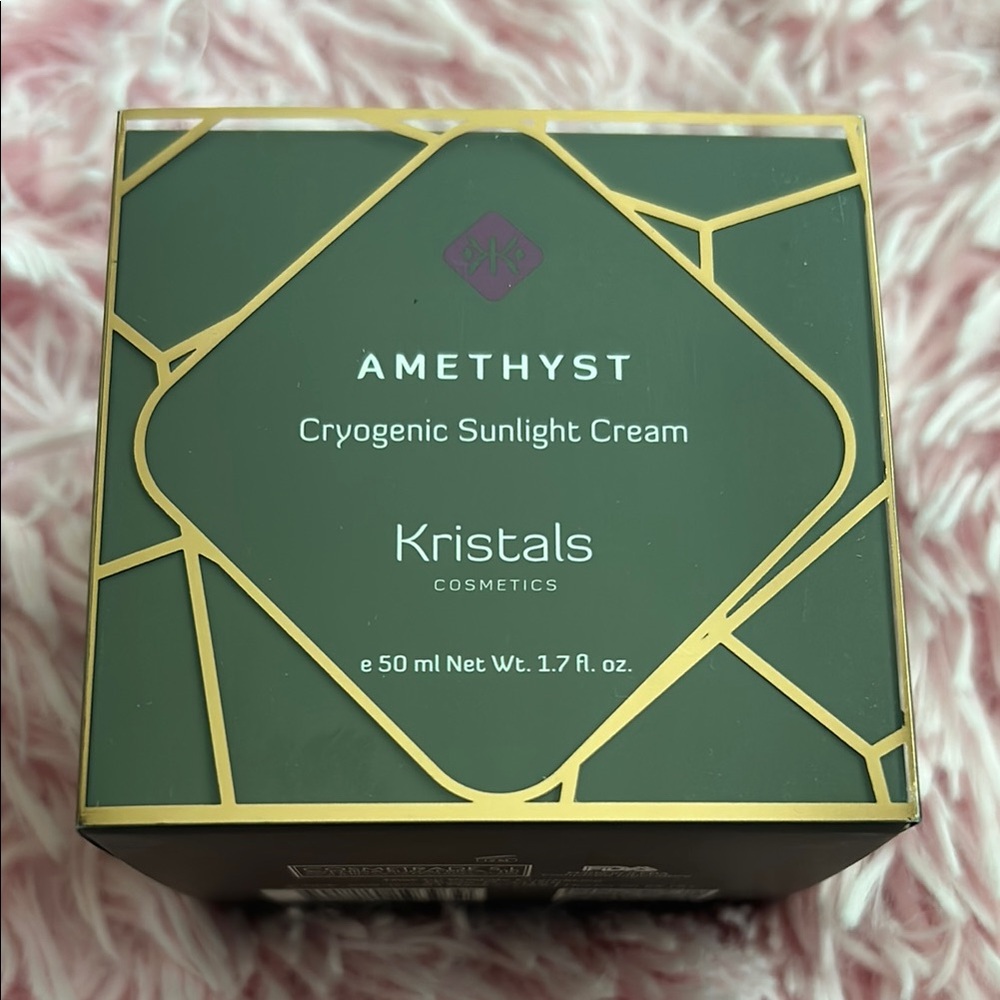 Amethyst Cryogenic Sunlight Cream - Green and Gold
